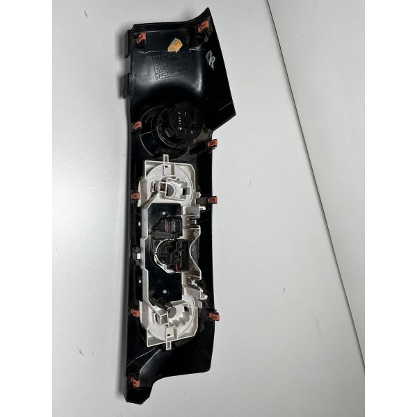 Moldura Botões Comando Ar Condicionado Hilux 16/20 Original Preto