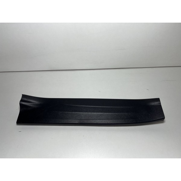 Soleira Interna Porta Traseira Direita Hilux 16/23 Original Preto