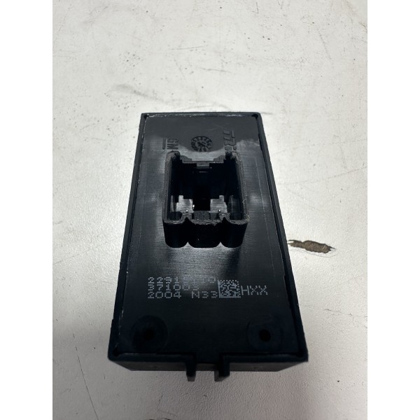 Botão Interruptor Vidro Elétrico Tras S10 2018 Tracker Orig