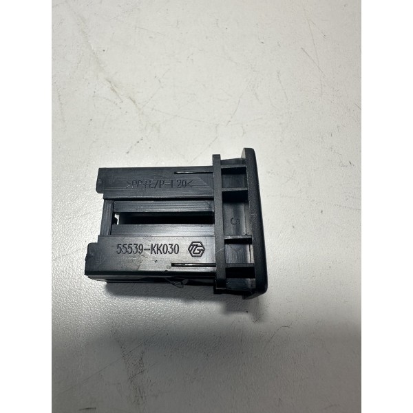 Botão Falso Tampa Cega Hilux 2016/2021 Original