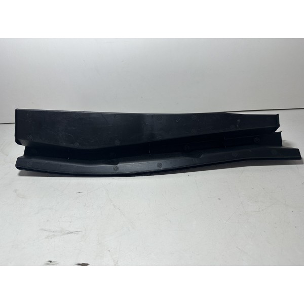 Acabamento Churrasqueira L/e Hilux Sw4 2005/2015 Original