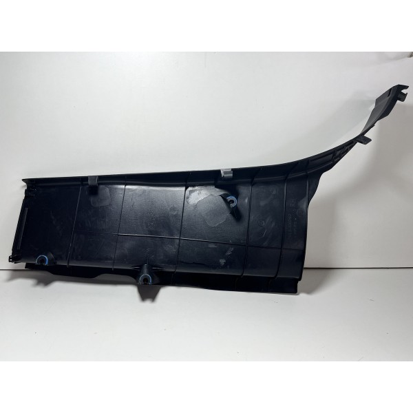 Acabamento Coluna Traseira Inferior Direita Hilux 17/22 Orig