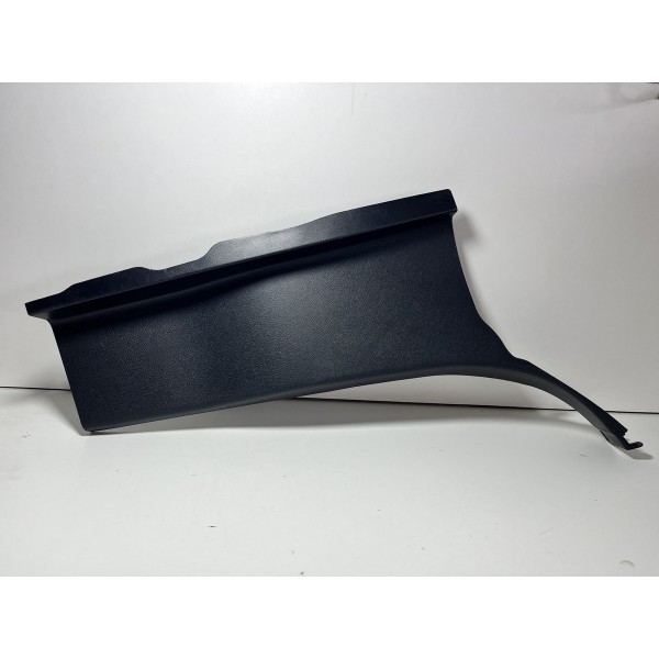 Acabamento Coluna Traseira Inferior Direita Hilux 17/22 Orig