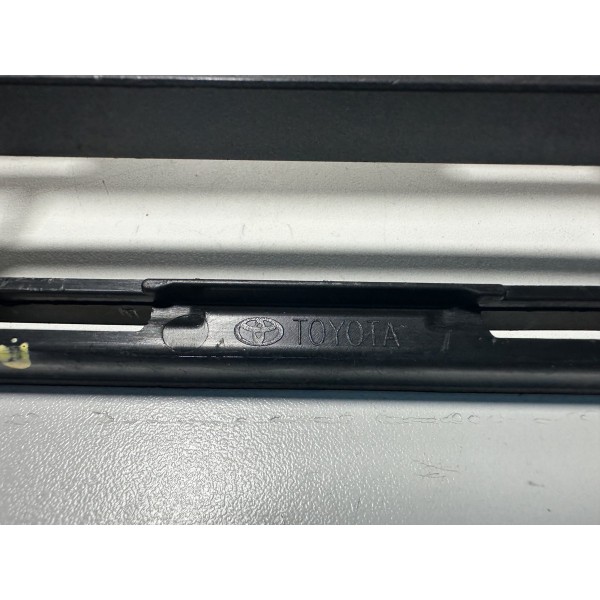 Grade Milha Para Choque Dint Dir Toyota Hilux 20/23 Original