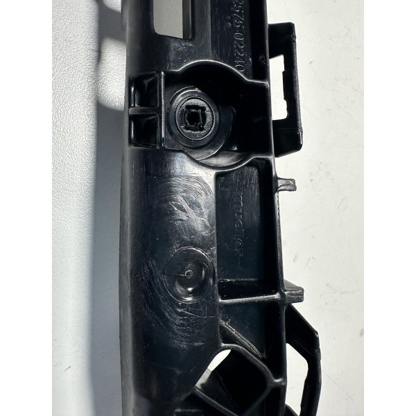 Guia Parachoque Traseiro Ld Direito Corolla 2020/2023