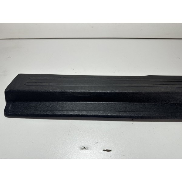 Soleira Dianteira Esquerda L200 New Triton 2016/2023 Orignal Preto