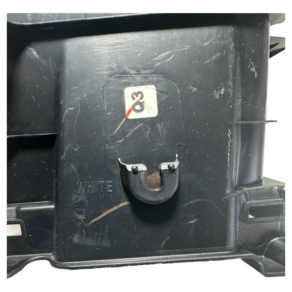 Acabamento Interno Coluna Traseira L/e Hilux 2016/2020 Orig