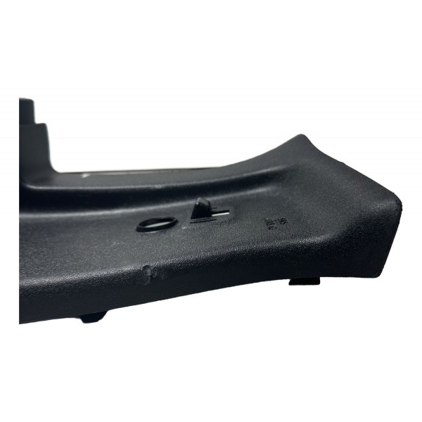 Acabamento Interno Coluna Traseira L/e Hilux 2016/2020 Orig