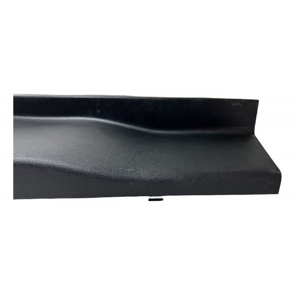 Acabamento Coluna Traseira Inferior Esquerda Hilux 2017/2022