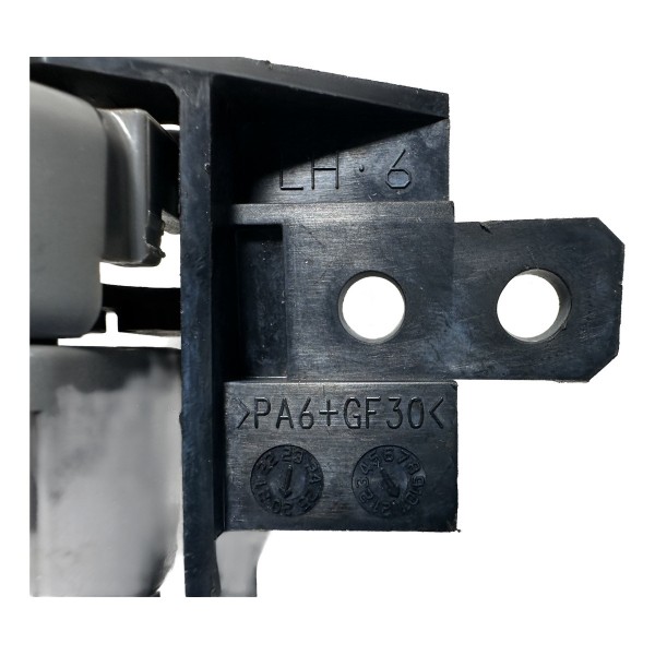 Maçaneta Interna Lado Esquerdo L200 2018/2022 Original - Dianteira/traseira