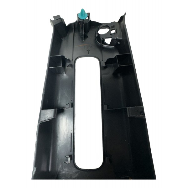 Acabamento Coluna Central Esquerda Hilux 2016/2020 Original