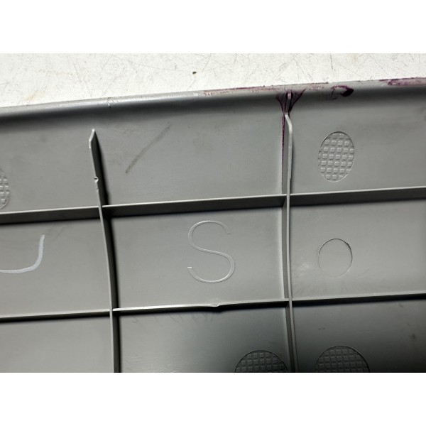 Moldura Do Vidro Vigia Toyota Sw4 Original