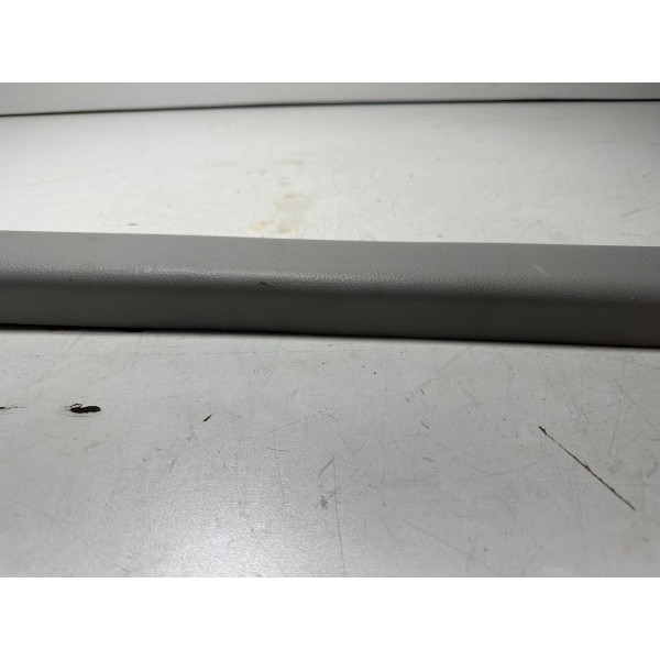 Moldura Do Vidro Vigia Toyota Sw4 Original