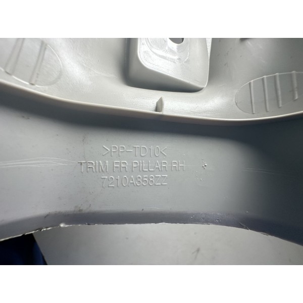 Acabamento Coluna Parabrisa Direito L200 16/23 Original