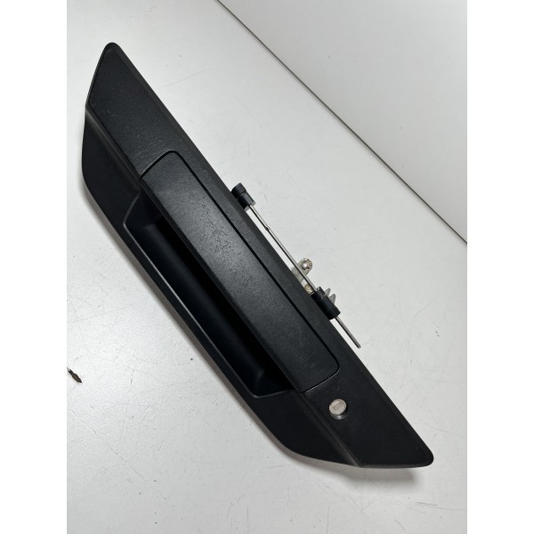 Maçaneta Tampa Traseira Hilux 2016/2024 Original