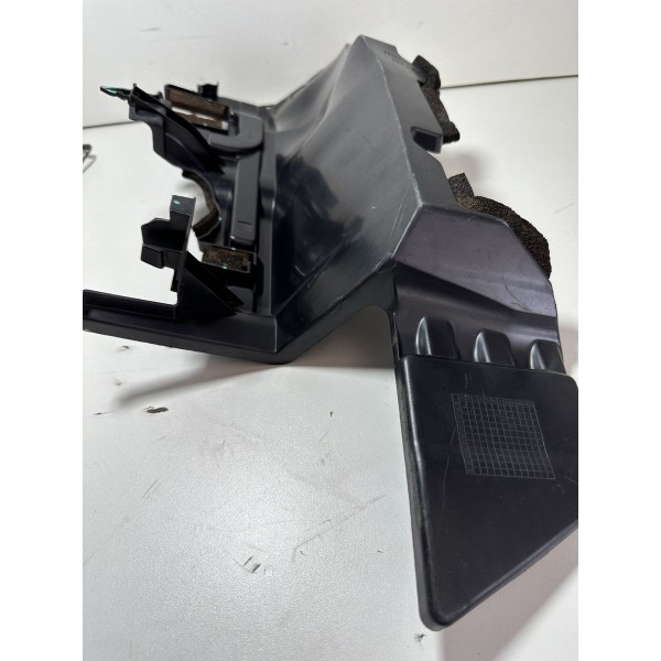 Defletor Lateral Direito Do Radiador Hilux 2022 Original