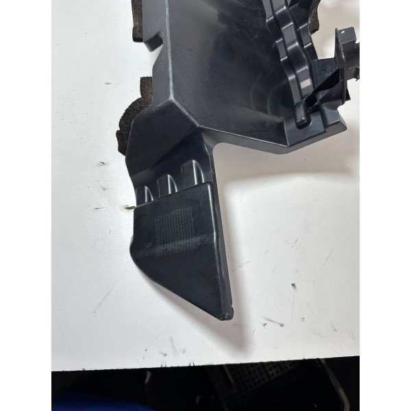 Defletor Esquerdo Radiador Toyota Hilux 2016/2022 Original