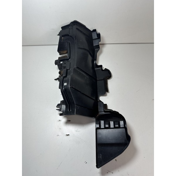 Defletor Esquerdo Radiador Toyota Hilux 2016/2022 Original