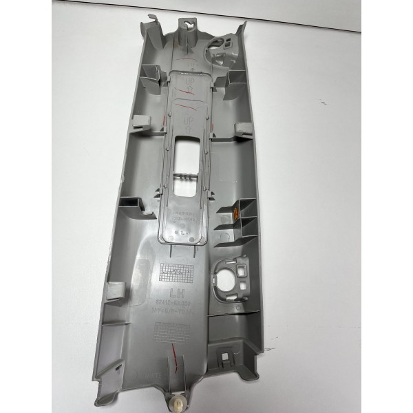 Coluna Cinto Esquerdo Hilux 2017/2020 Original