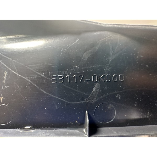 Acabamento Tranca Capo Superior Grade Hilux 2016/2020 Orgnal