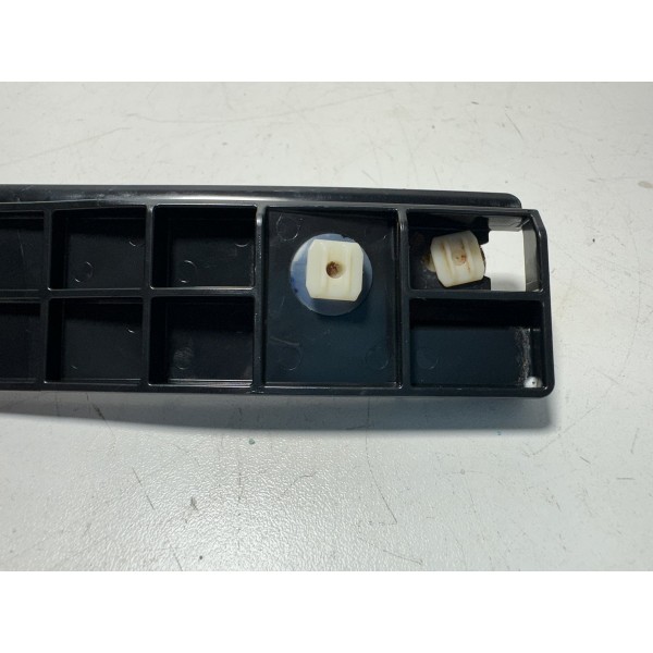 Guia Parachoque L.e Toyota Sw4 2016/2022 Original