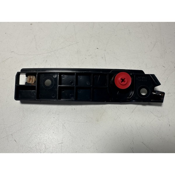 Guia Parachoque L.d Toyota Sw4 2016/2022 Original