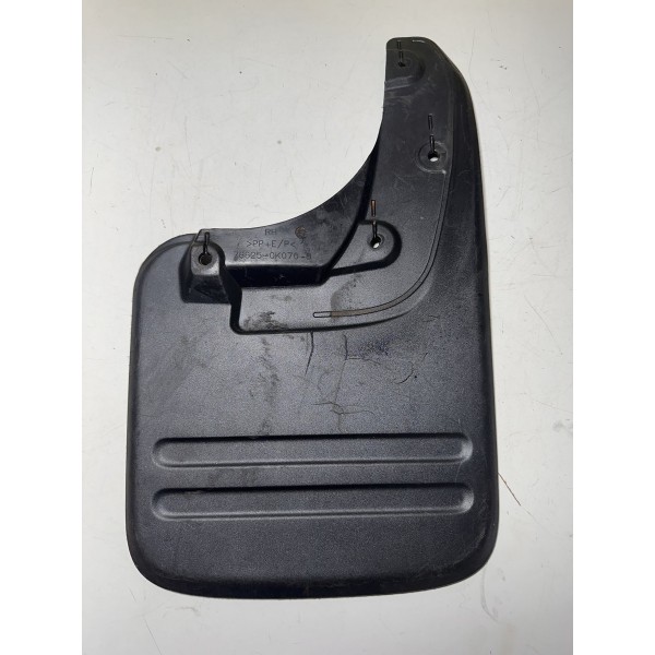 Lameiro Para-barro Traseiro Direito Toyota Hilux 2005 A 2015