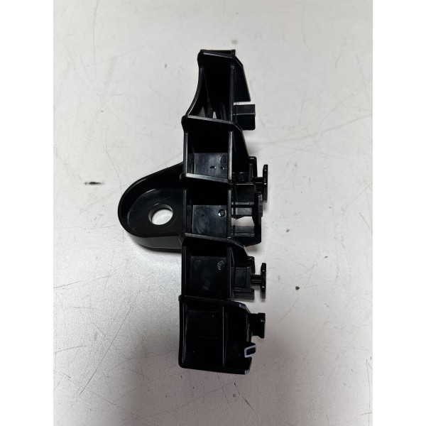 Suporte Guia Parachoque Hilux Sw4 2017 Lado Direito Original