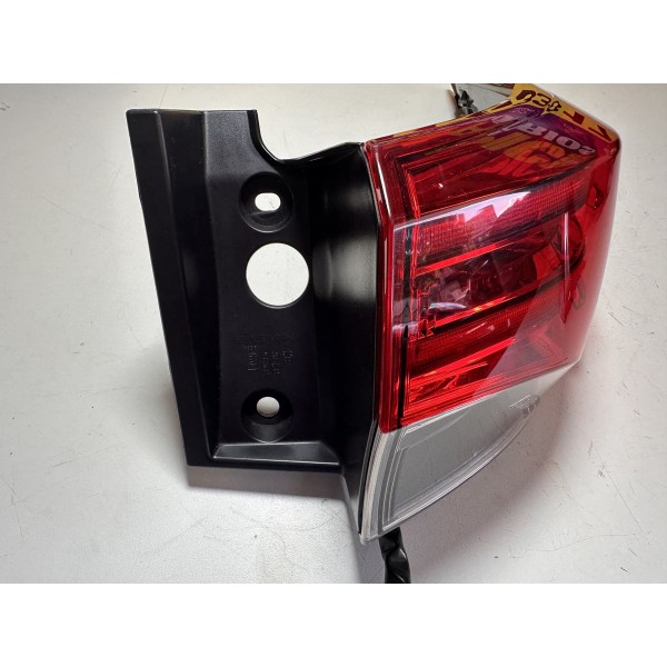 Lanterna Traseira Direita Hilux Sw4 Canto 16/20 Original