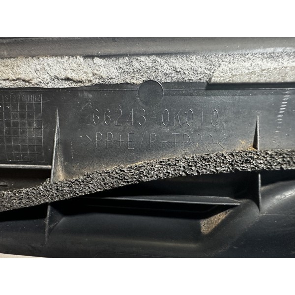 Acabamento Traseiro Toyota Hilux 2022 Srv 2.8 Original