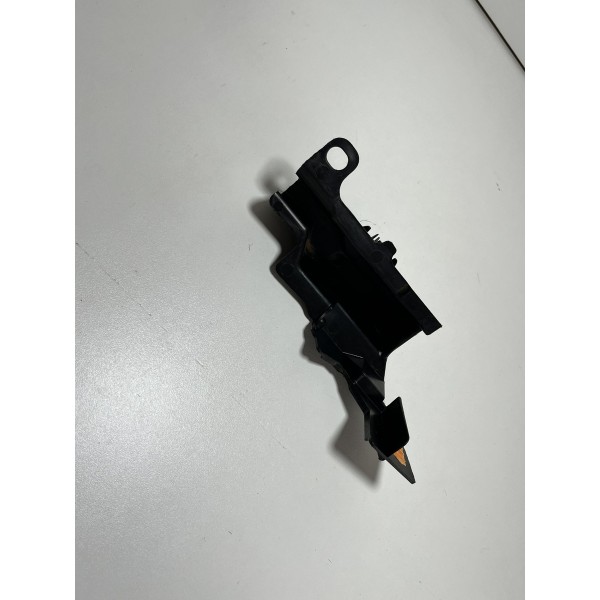 Acabamento Churrasqueira Lado Direito Hilux 17/21 Original