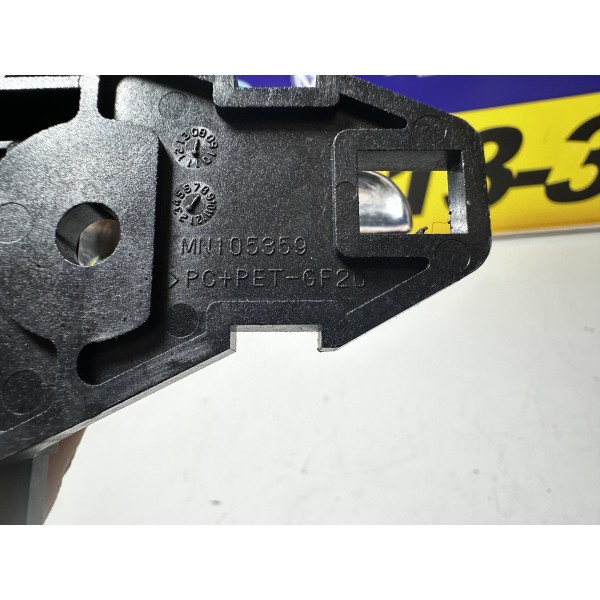 Maçaneta Interna Dianteira Esquerda L200 Triton Cromada 2012