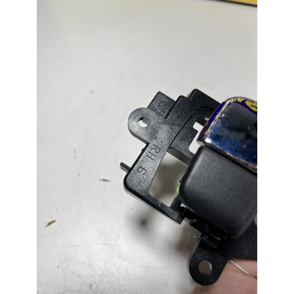 Maçaneta Interna Dianteira Direita Mitsubishi 2010/2015 Dianteira/traseira