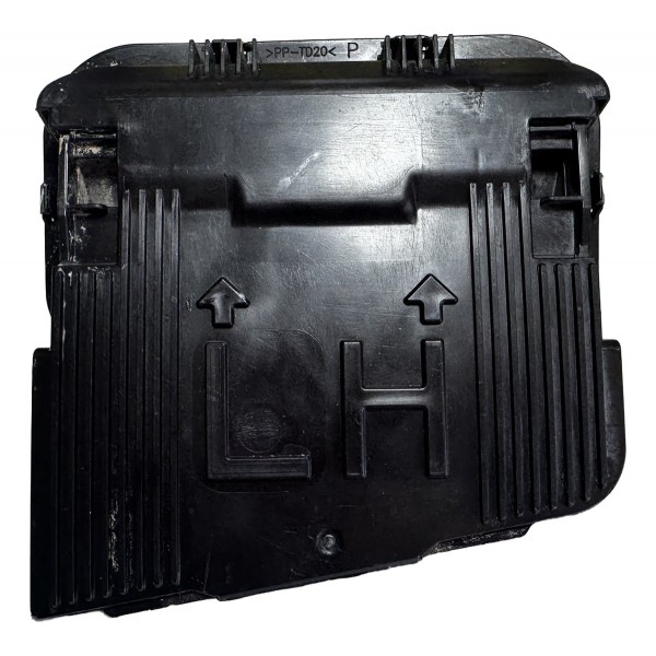 Difusor Ar Esquerdo Cabine Toyota Hilux Srx 2.8 2016/2023