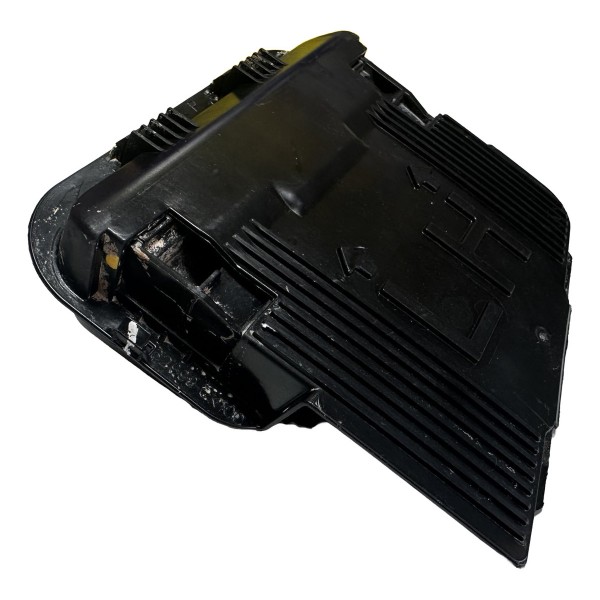 Difusor Ar Esquerdo Cabine Toyota Hilux Srx 2.8 2016/2023