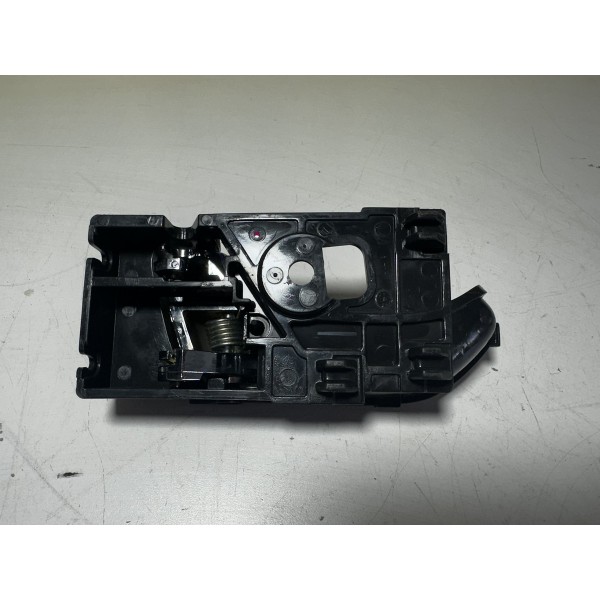 Maçaneta Interna Traseira L/d Cromada S10 2015/2020 Original - Dianteira/traseira