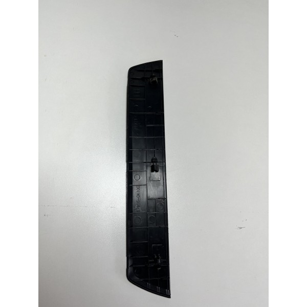 Soleira De Porta Traseiro Esquerdo Toyota Sw4 16/20 Original Preto