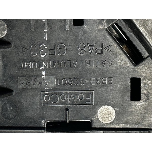 Maçaneta Puxador Inter Porta Diant Esq Cromada Ranger 13/20 Dianteira