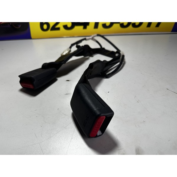 Engate Cinto Traseiro Hilux 2.7 Flex 2017/2018 Original