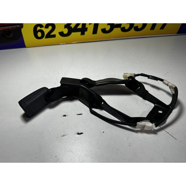 Engate Cinto Traseiro Hilux 2.7 Flex 2017/2018 Original