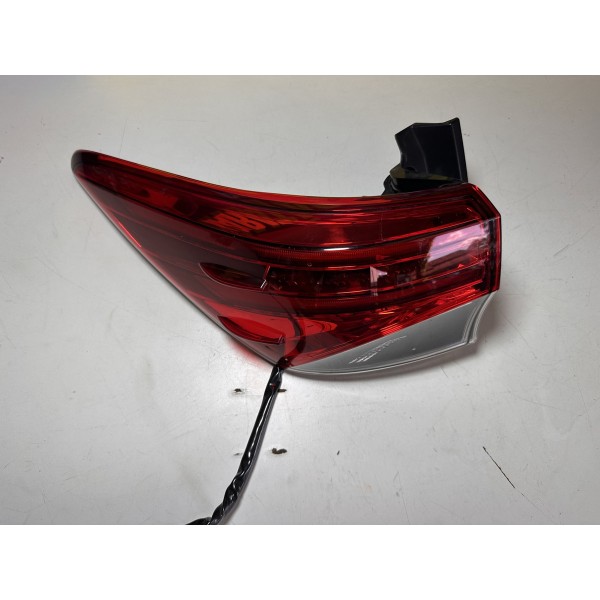 Lanterna Traseira Esquerda Hilux Sw4 Canto 16/20 Original