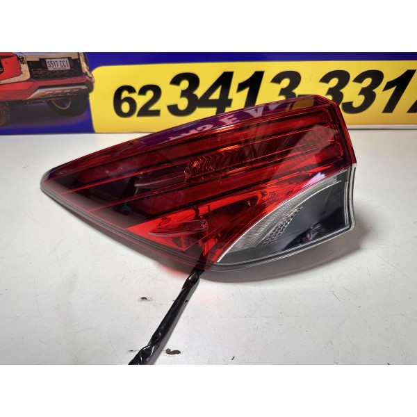 Lanterna Traseira Esquerda Hilux Sw4 Canto 16/20 Original