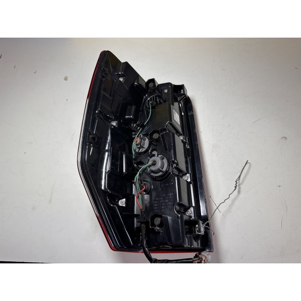 Lanterna C Led L200 Triton Sport 2021/2023 L/d Original Vermelho