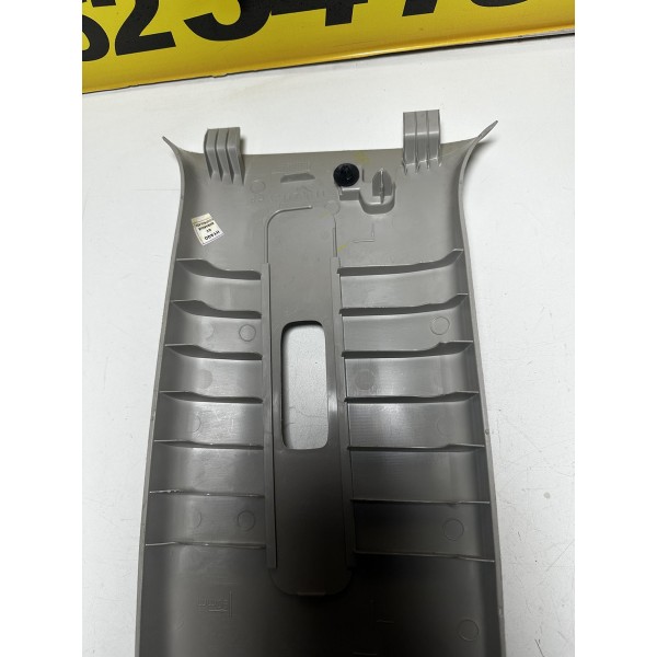 Acabamento Coluna Central Cinto Direito S10 2013/2017 Origin