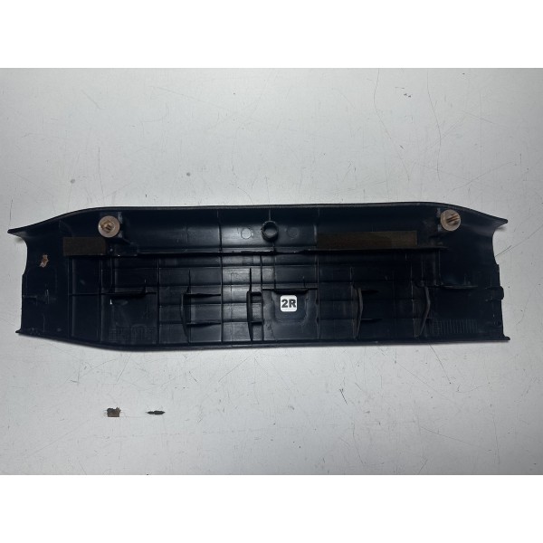 Acabamento Soleira Traseira L/d Hilux 2009/2015 Original