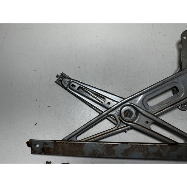 Máquina Vidro Dianteira Direita Hilux 2016 Até 2022 Original