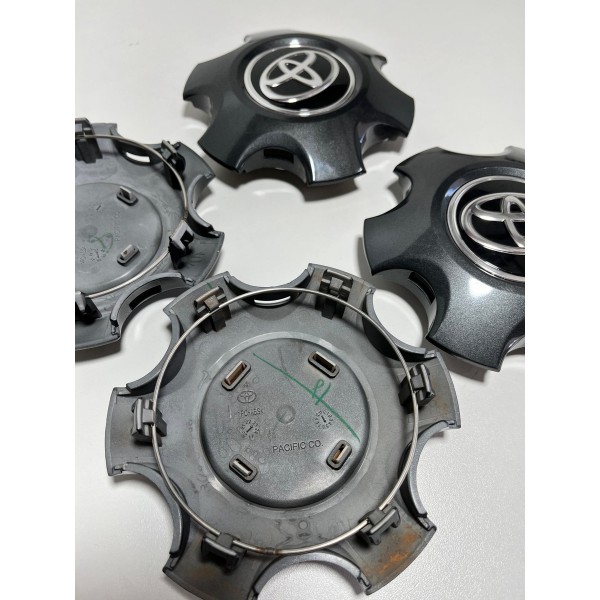 Calota Roda Original Hilux Sw4 2022 (unid.)