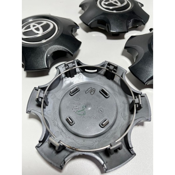 Calota Roda Original Hilux Sw4 2022 (unid.)