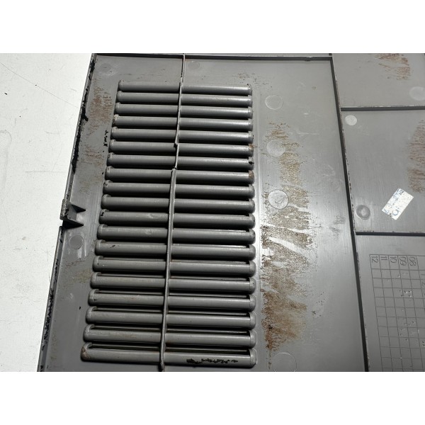 Tampa Caixa Ferramenta Esquerdo L200 2015/2019 Original