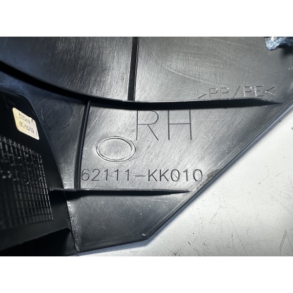 Acabamento Coluna Pé Diant Direito Hilux 2016/2023 Original